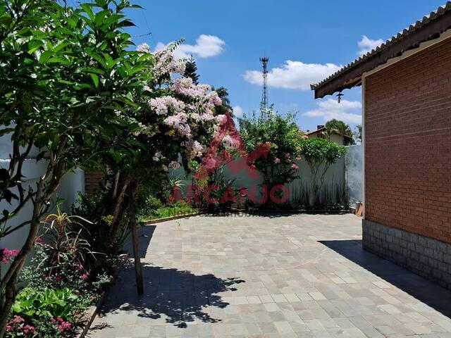 Casa para Venda em Bom Jesus dos Perdões - 4