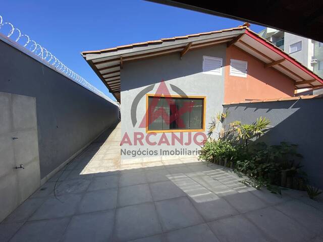 Casa para Venda em Ubatuba - 2