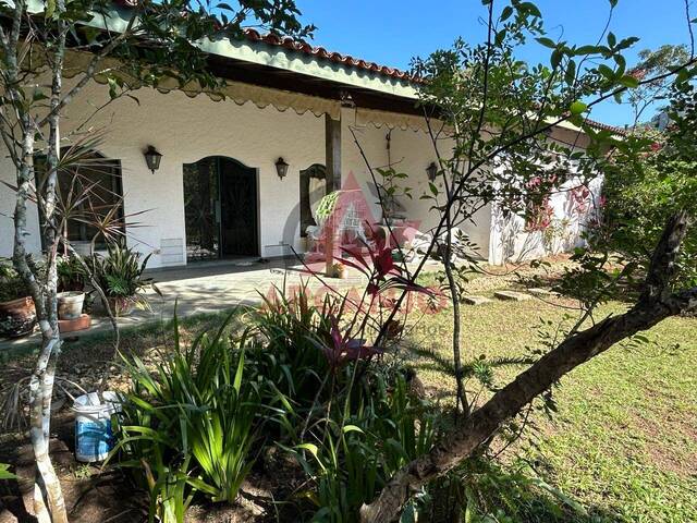 Casa para Venda em Ubatuba - 1