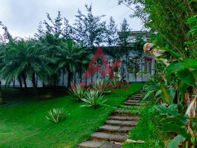 #6846 - Casa para Venda em Caraguatatuba - SP