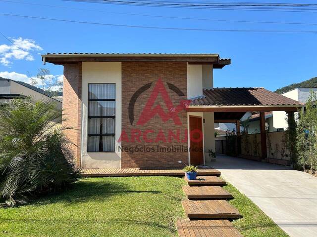 Casa para Venda em Ubatuba - 1