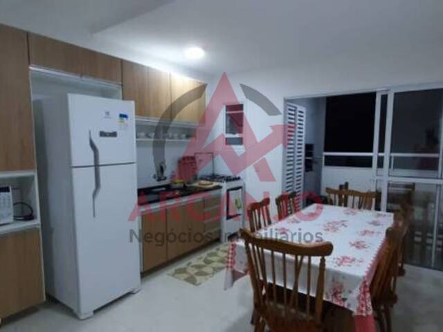 Apartamento para Venda em Ubatuba - 2