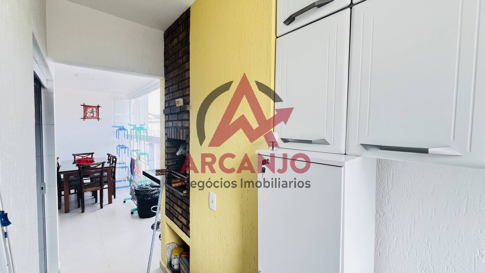 Apartamento para alugar com 2 quartos, 102m² - Foto 16