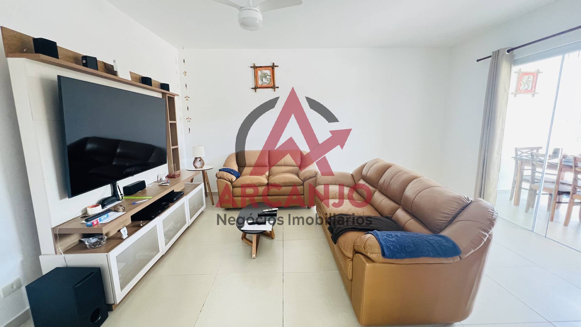 Apartamento para alugar com 2 quartos, 102m² - Foto 12