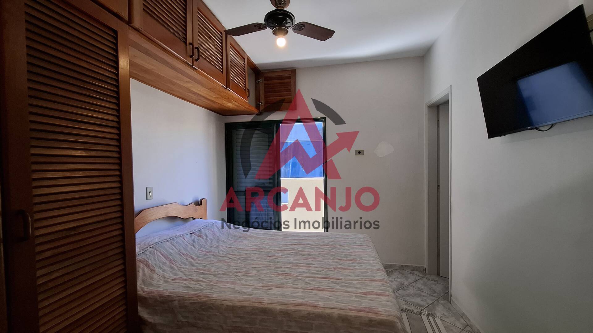 Apartamento para alugar com 2 quartos, 67m² - Foto 10