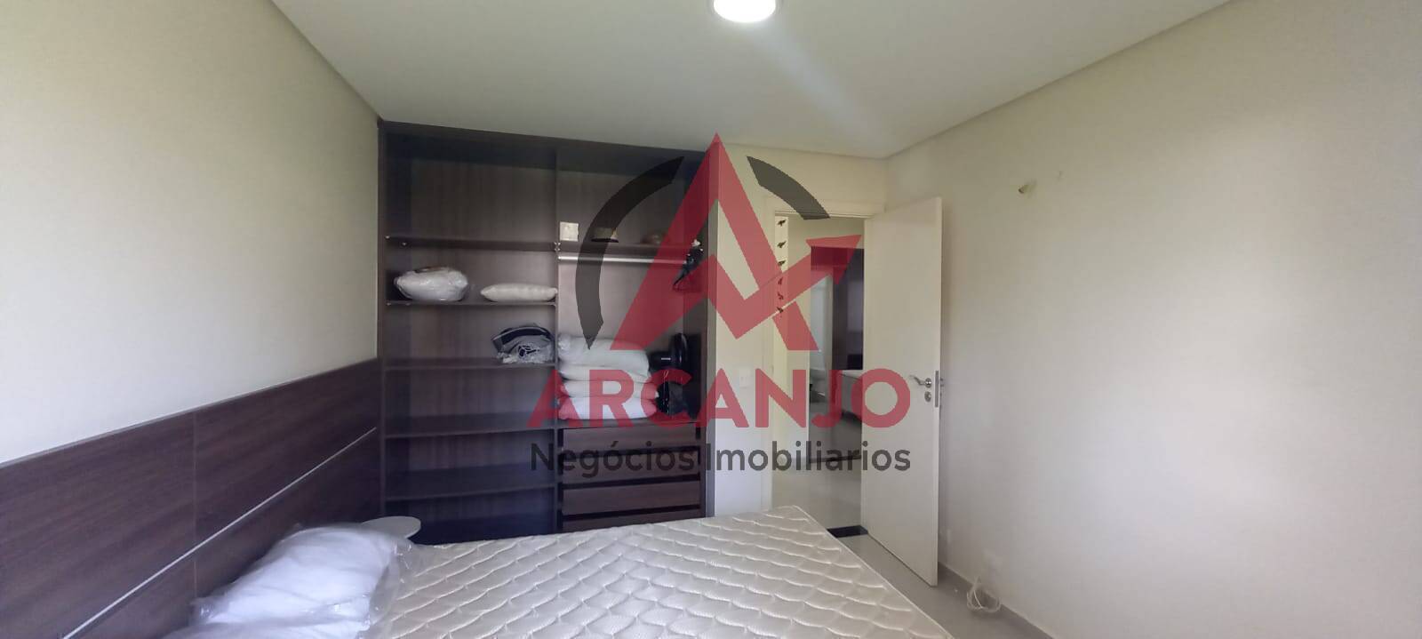 Casa à venda com 3 quartos, 110m² - Foto 14