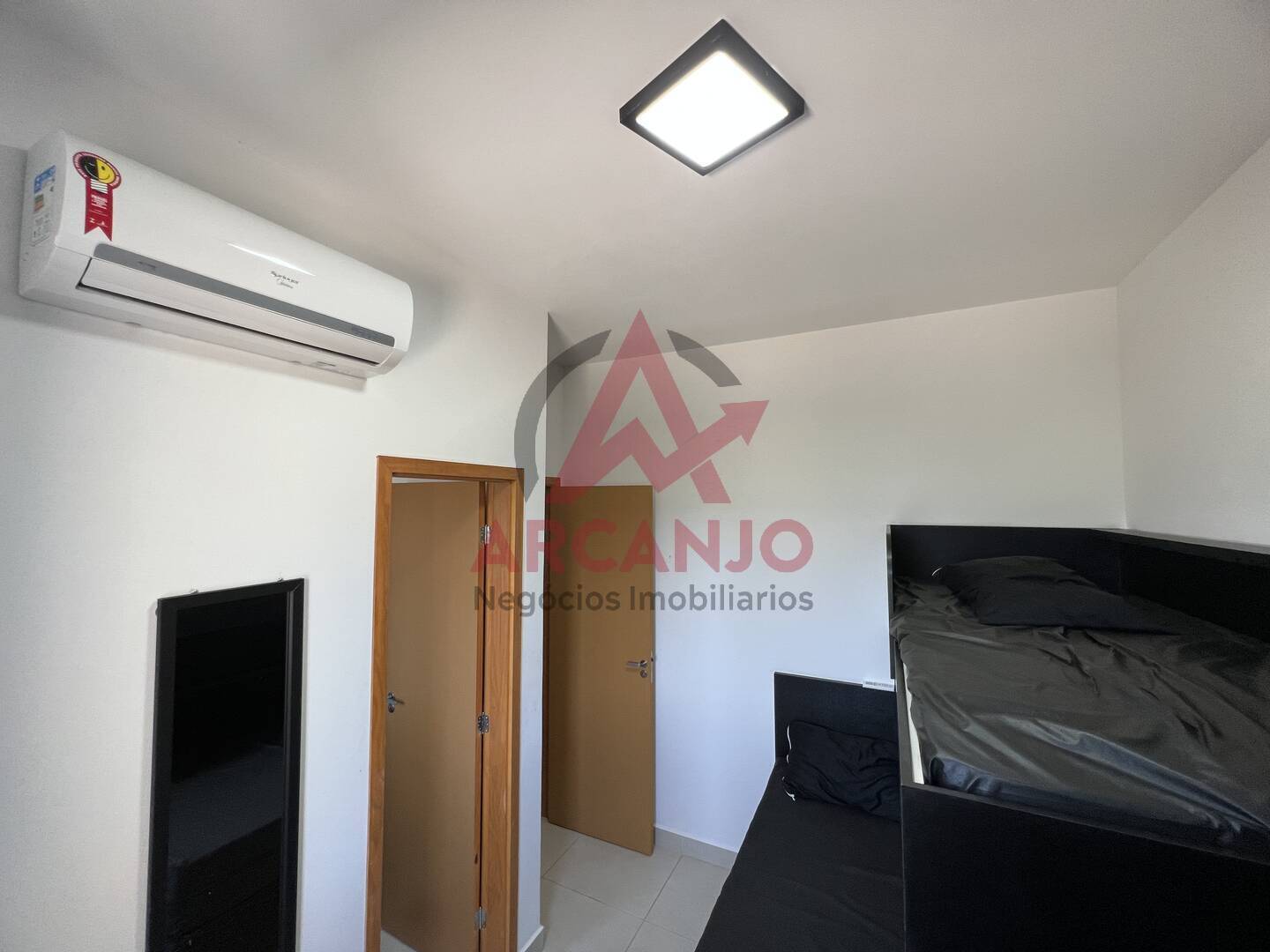 Apartamento à venda com 2 quartos, 52m² - Foto 13