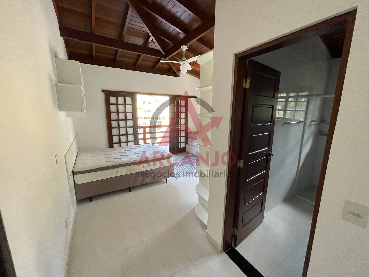 Sobrado à venda com 3 quartos, 166m² - Foto 11