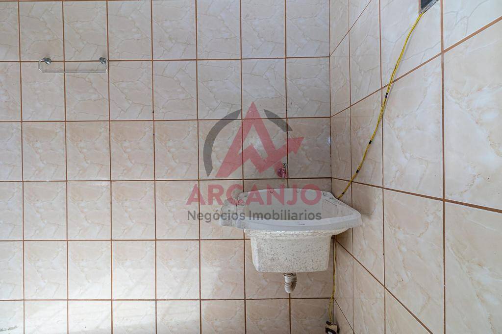 Apartamento à venda com 2 quartos, 66m² - Foto 13