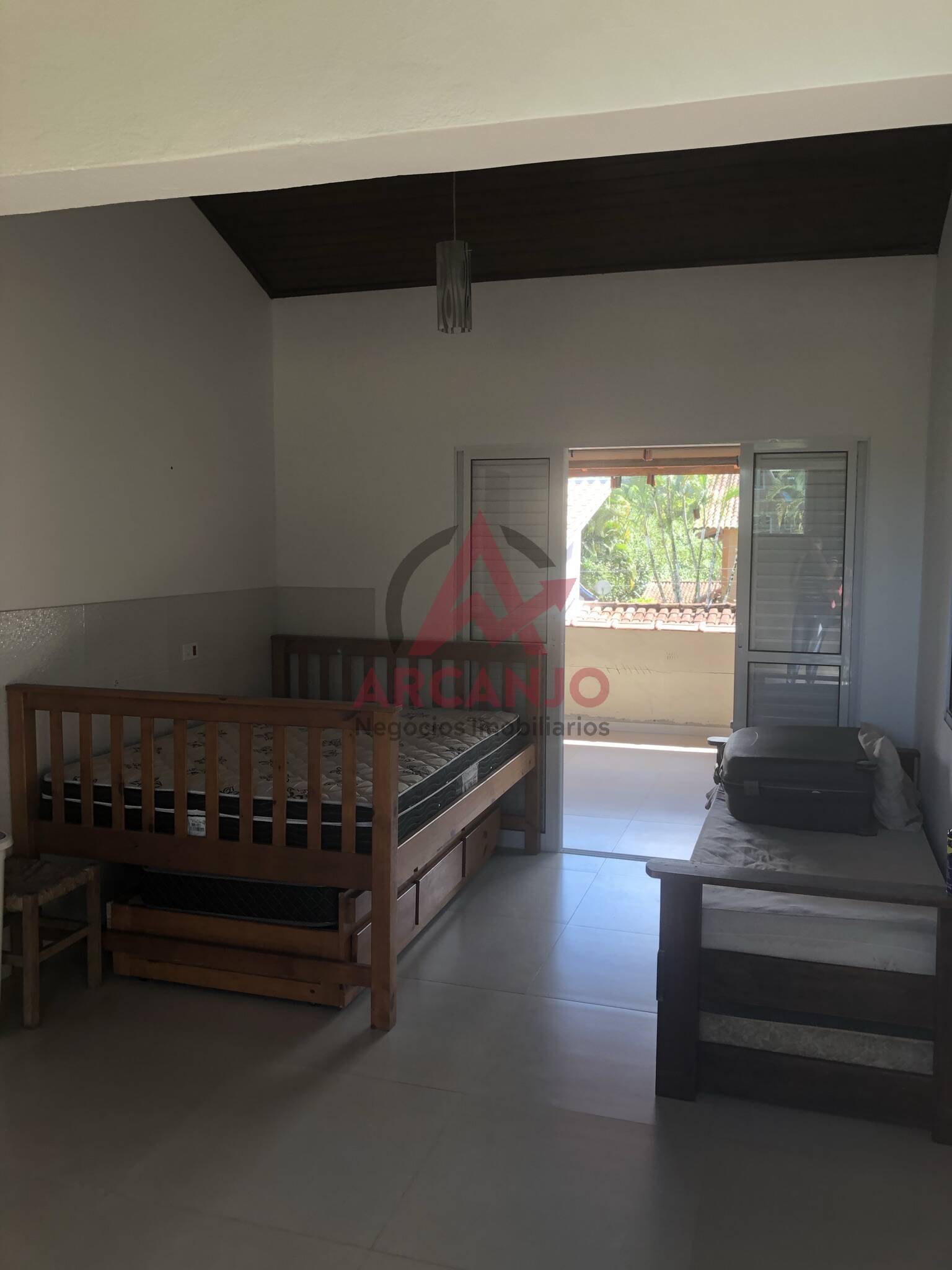 Casa à venda com 4 quartos, 260m² - Foto 32