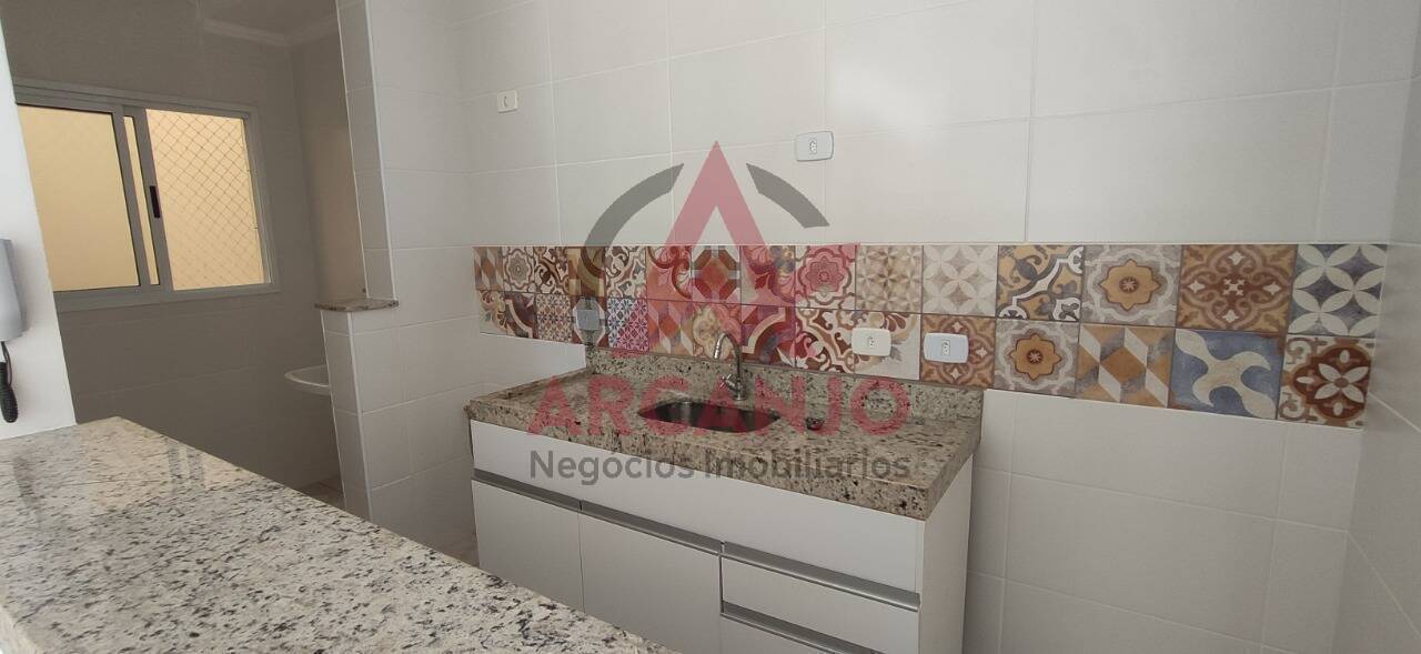 Apartamento para alugar com 2 quartos, 70m² - Foto 12