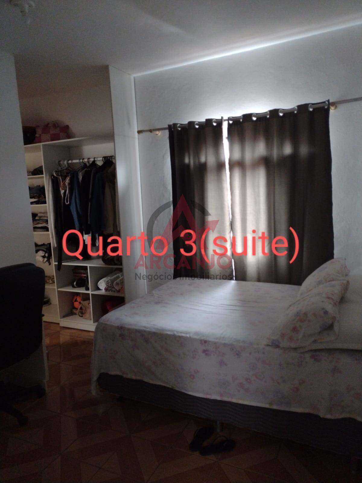 Casa à venda com 3 quartos, 340m² - Foto 15