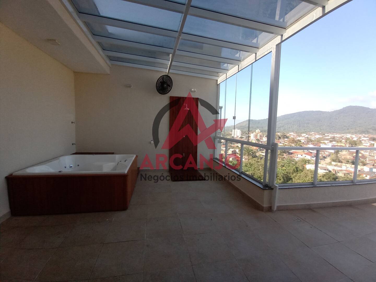 Cobertura à venda com 3 quartos, 175m² - Foto 1