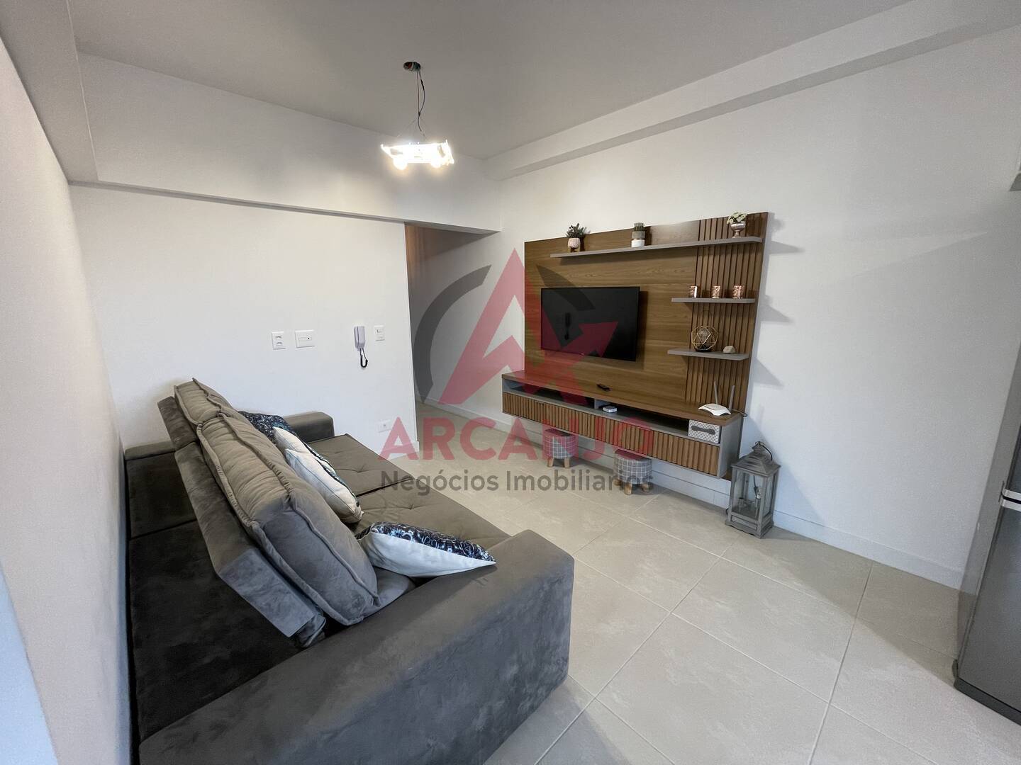 Apartamento à venda com 3 quartos, 86m² - Foto 2