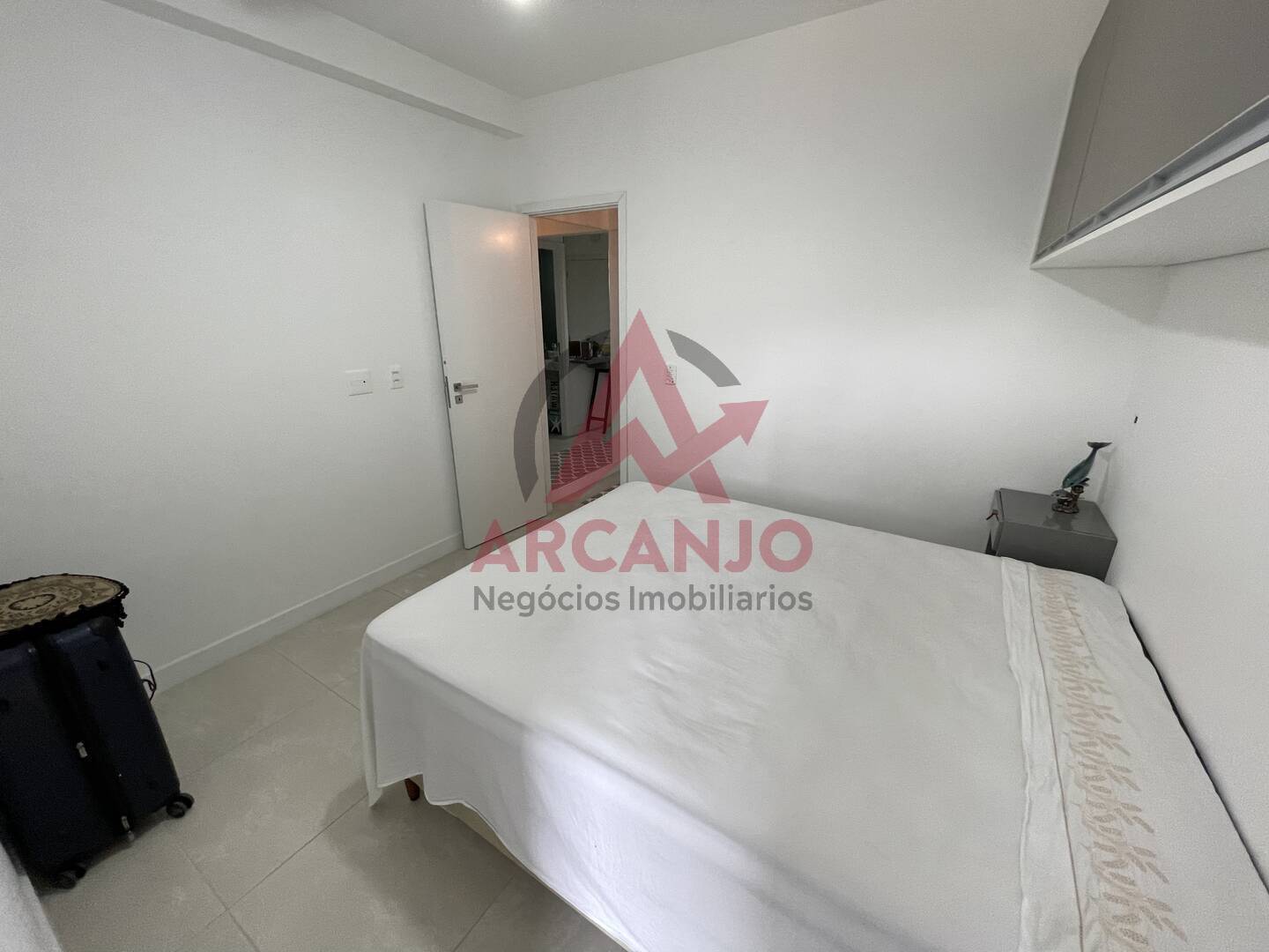 Apartamento à venda com 3 quartos, 86m² - Foto 18