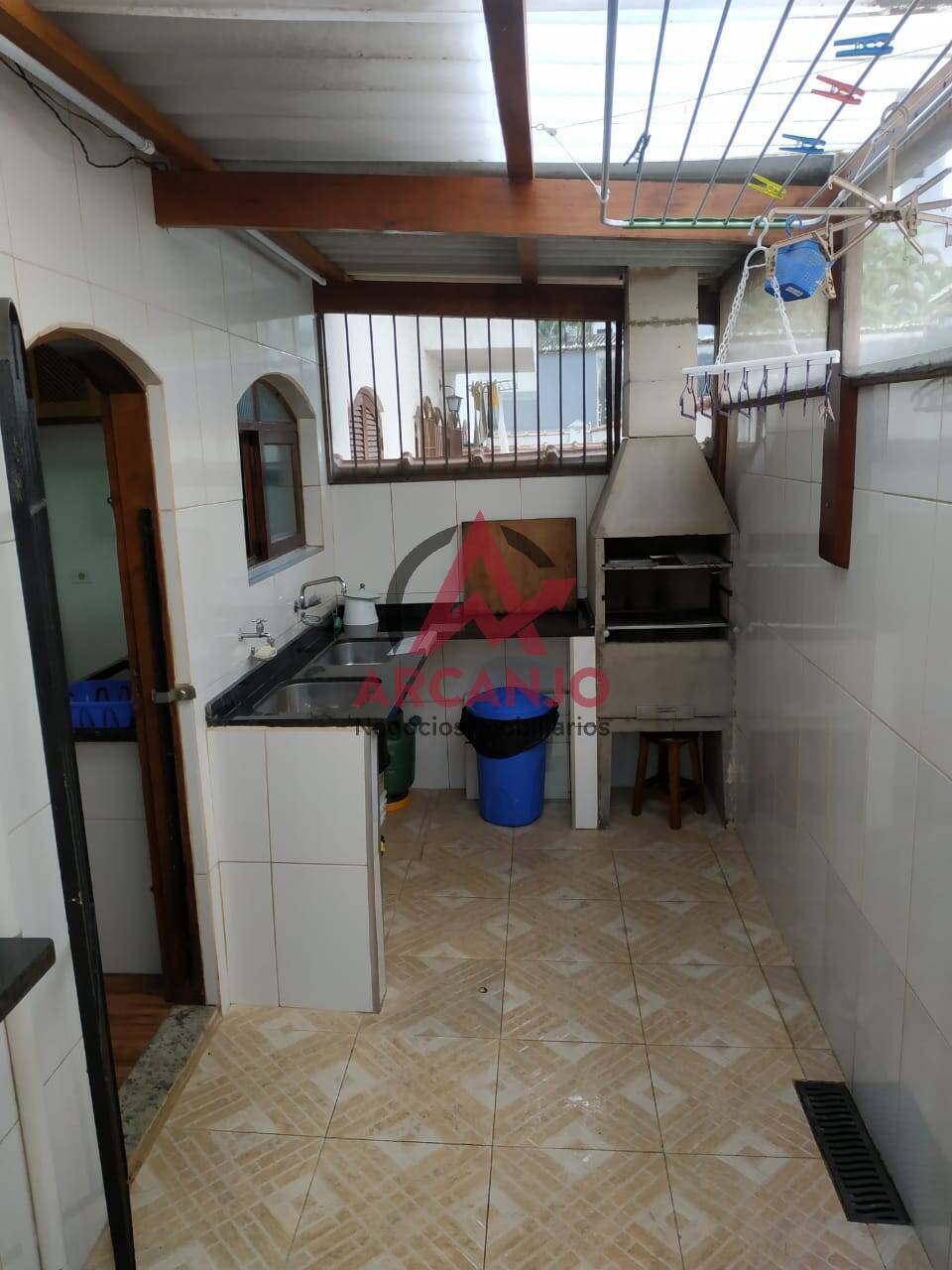 Apartamento para alugar com 2 quartos, 100m² - Foto 17