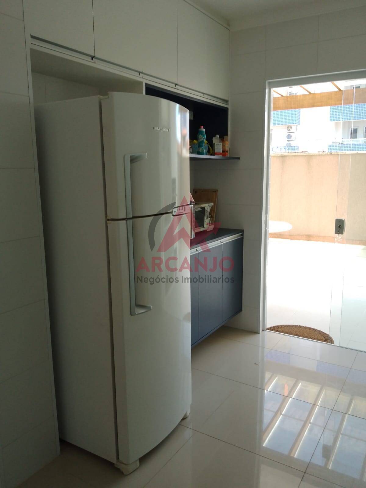 Apartamento à venda com 2 quartos, 200m² - Foto 8