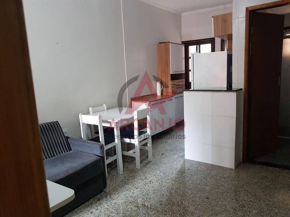 Apartamento à venda com 1 quarto, 37m² - Foto 2