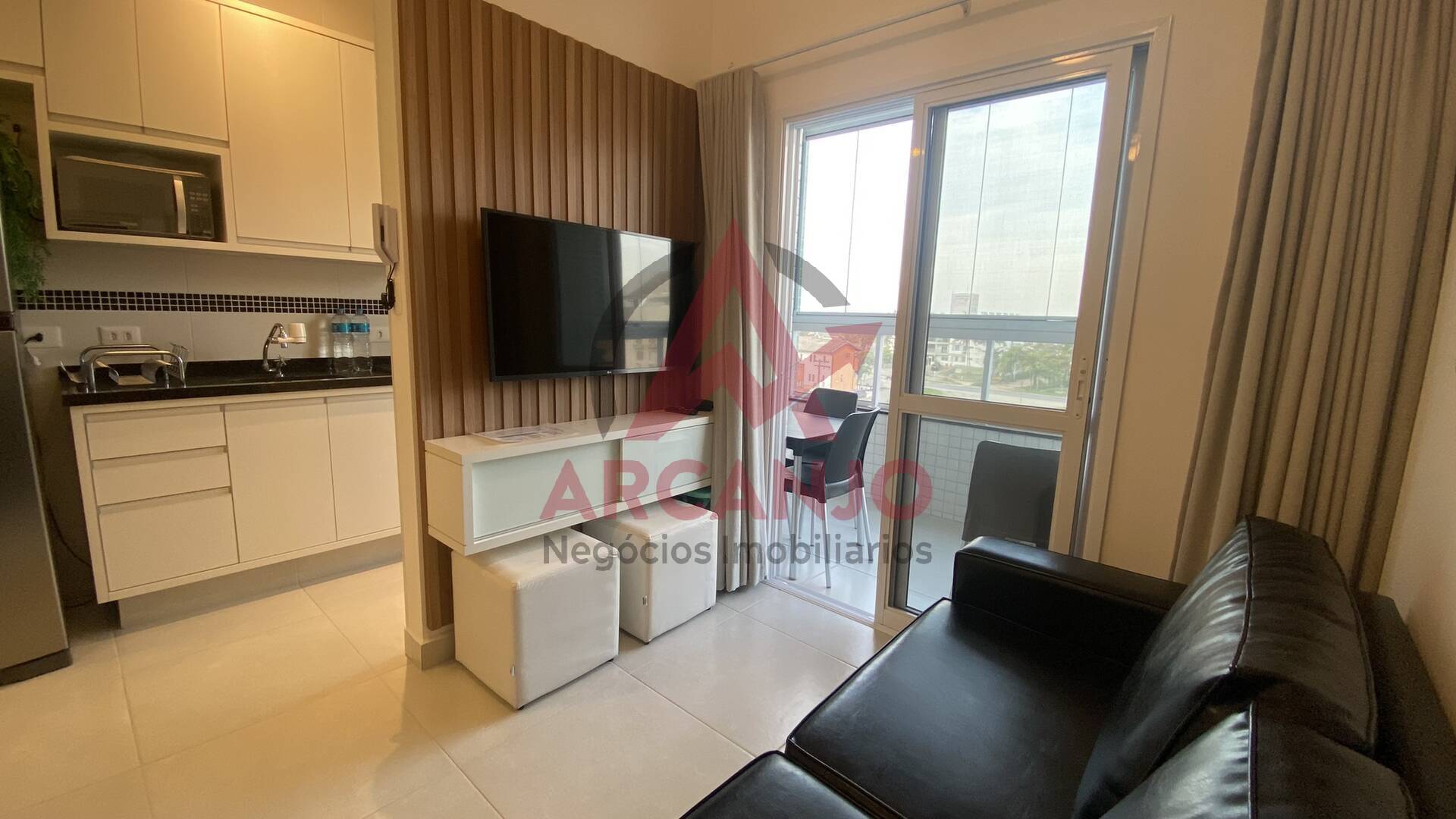 Apartamento à venda com 2 quartos, 57m² - Foto 1