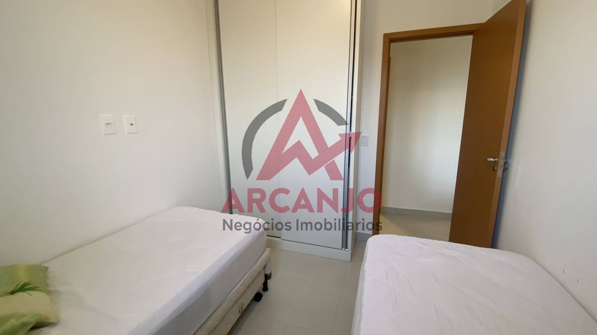 Apartamento à venda com 2 quartos, 57m² - Foto 25