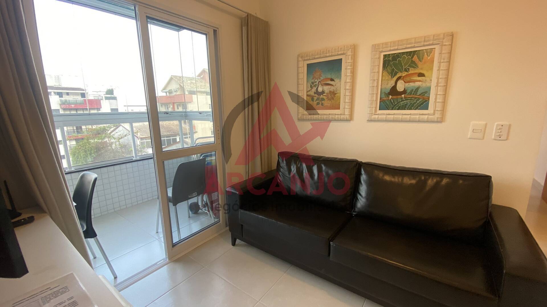 Apartamento à venda com 2 quartos, 57m² - Foto 4