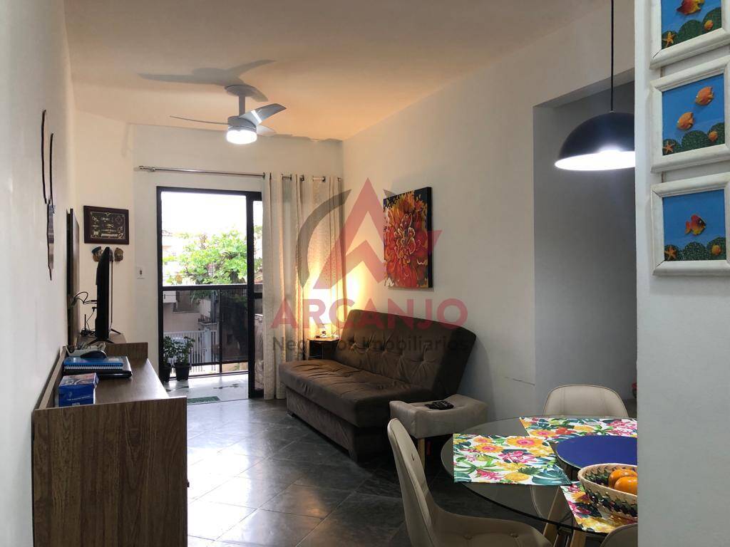 Apartamento à venda com 2 quartos, 61m² - Foto 1