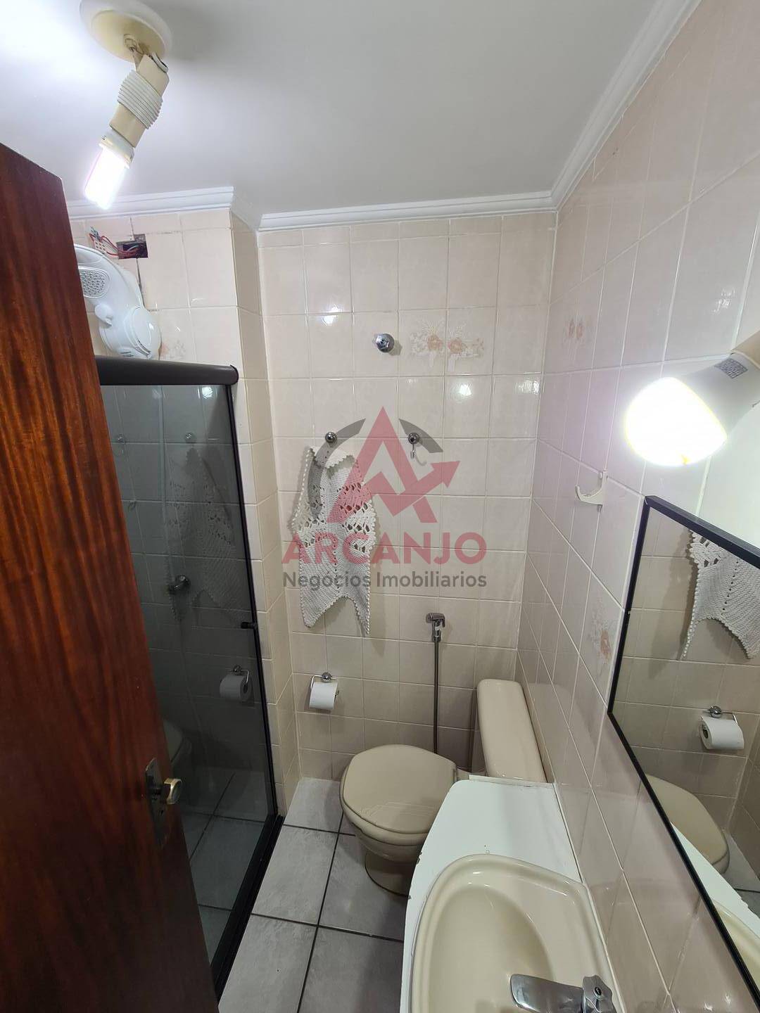 Apartamento à venda com 2 quartos, 65m² - Foto 10