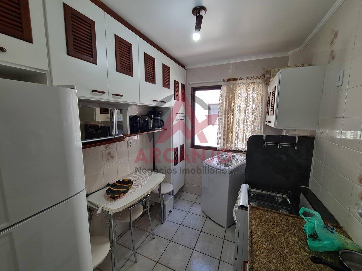 Apartamento à venda com 2 quartos, 65m² - Foto 13