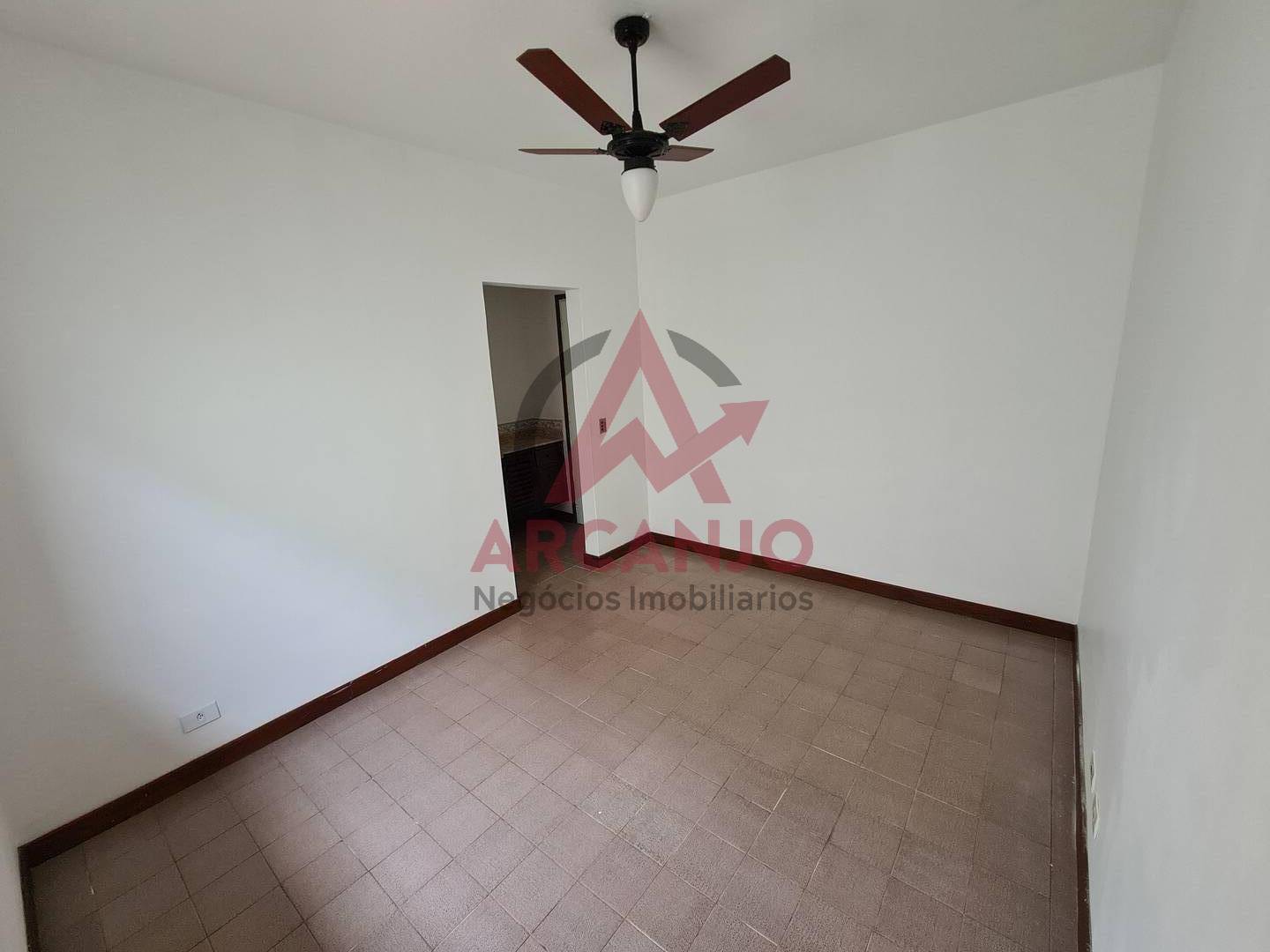 Apartamento à venda com 2 quartos, 89m² - Foto 11