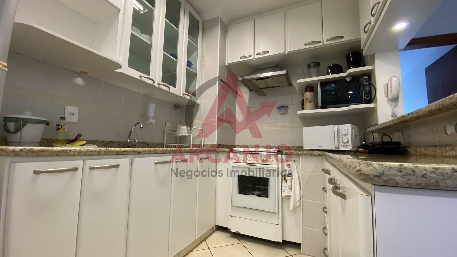 Apartamento à venda com 3 quartos, 110m² - Foto 13