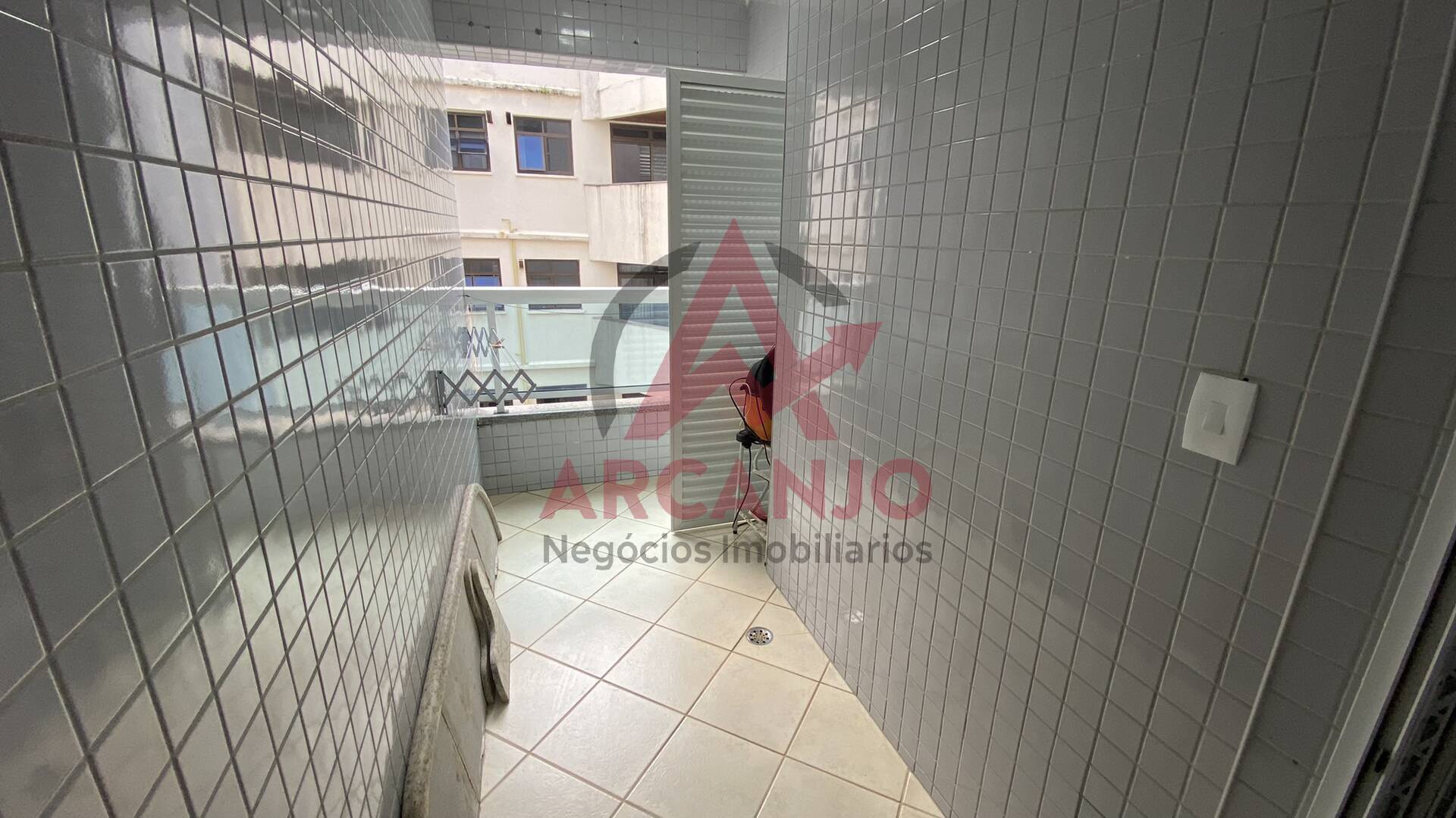 Apartamento à venda com 3 quartos, 110m² - Foto 29