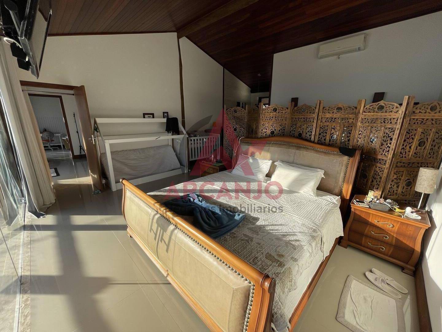 Casa à venda com 3 quartos, 267m² - Foto 19