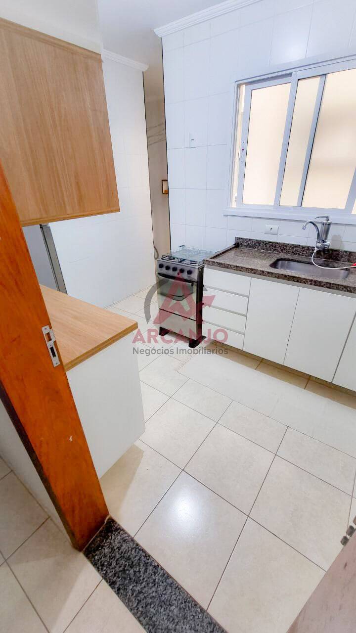 Apartamento à venda com 2 quartos, 75m² - Foto 15