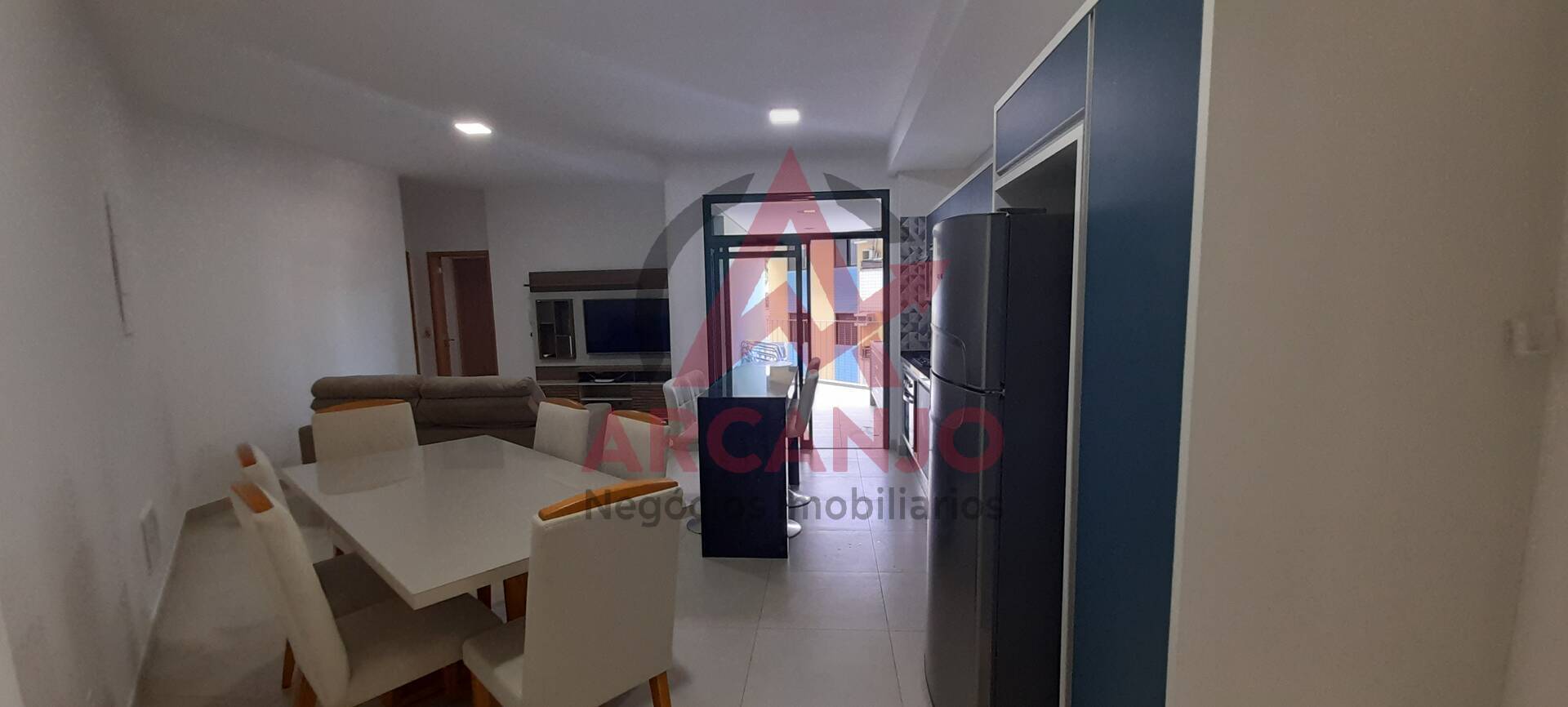 Apartamento à venda com 2 quartos, 90m² - Foto 4