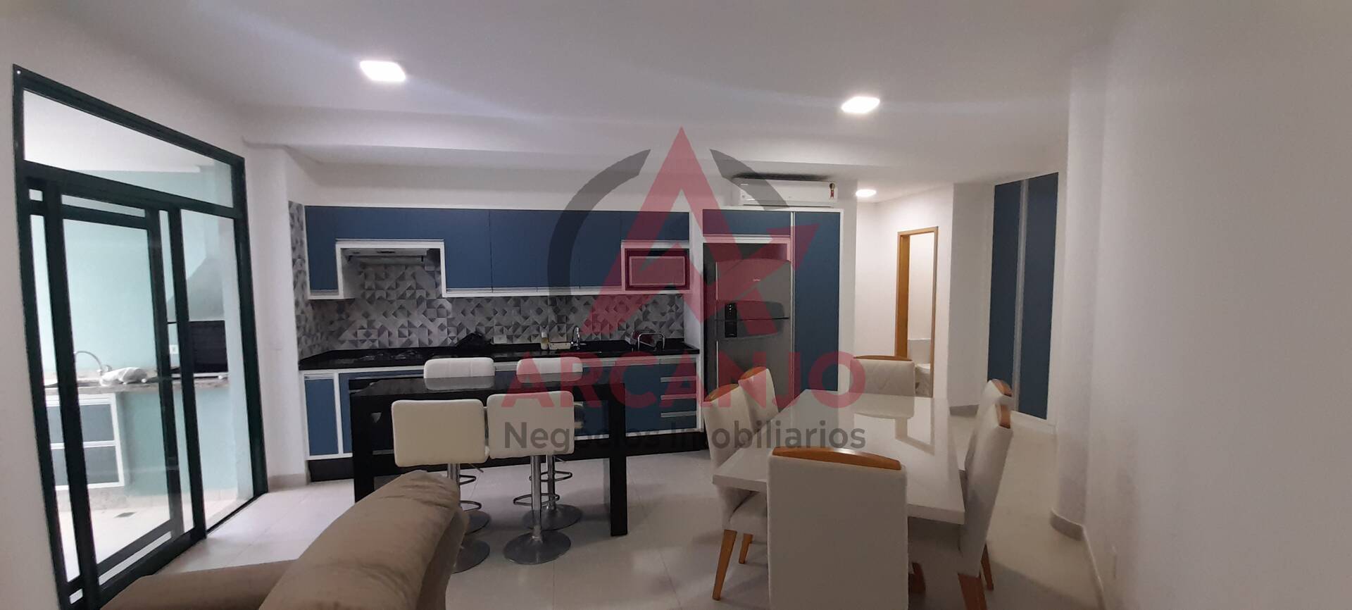 Apartamento à venda com 2 quartos, 90m² - Foto 5