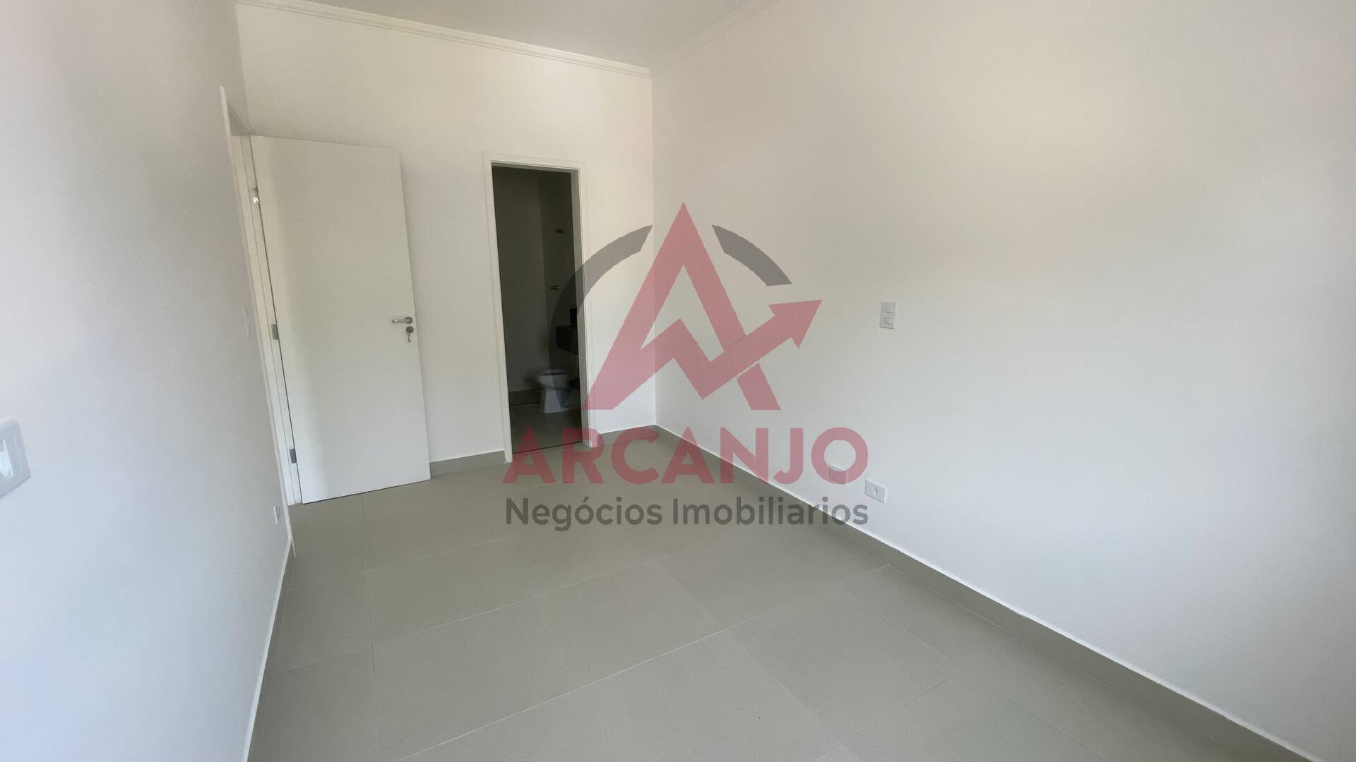 Apartamento à venda com 2 quartos, 60m² - Foto 28