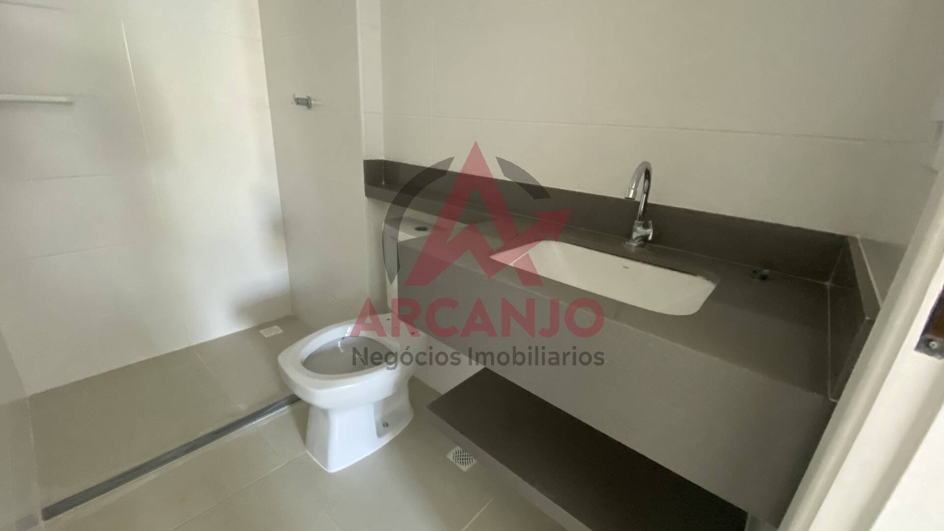 Apartamento à venda com 2 quartos, 60m² - Foto 24