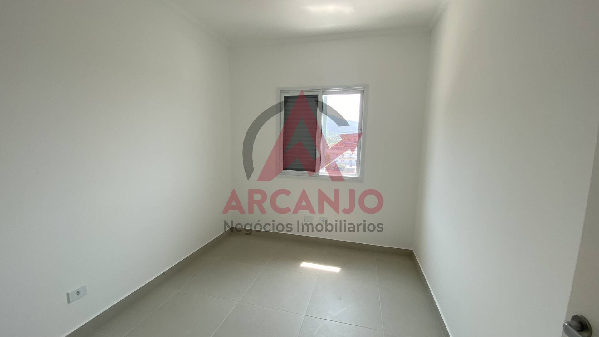 Apartamento à venda com 2 quartos, 67m² - Foto 17