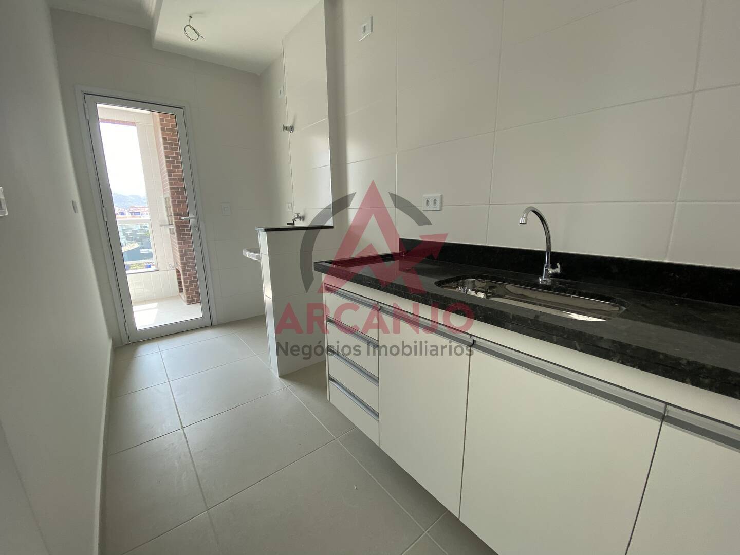 Apartamento à venda com 2 quartos, 67m² - Foto 9