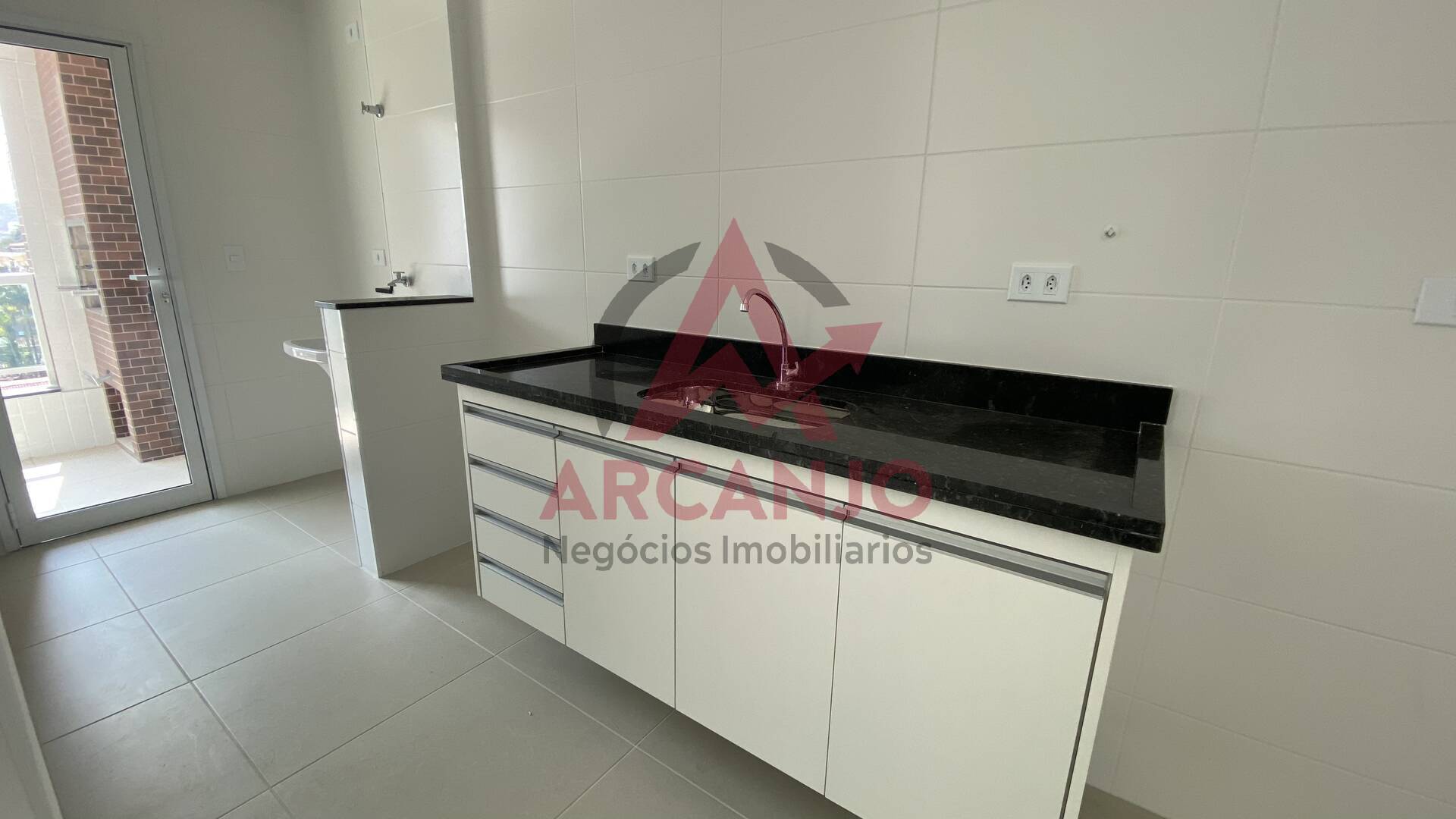 Apartamento à venda com 2 quartos, 67m² - Foto 7