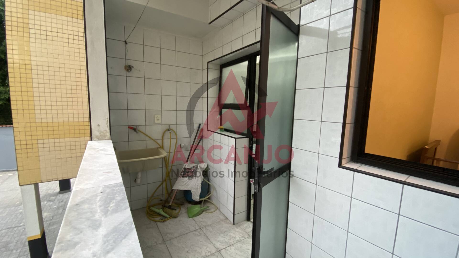 Apartamento à venda com 3 quartos, 110m² - Foto 11