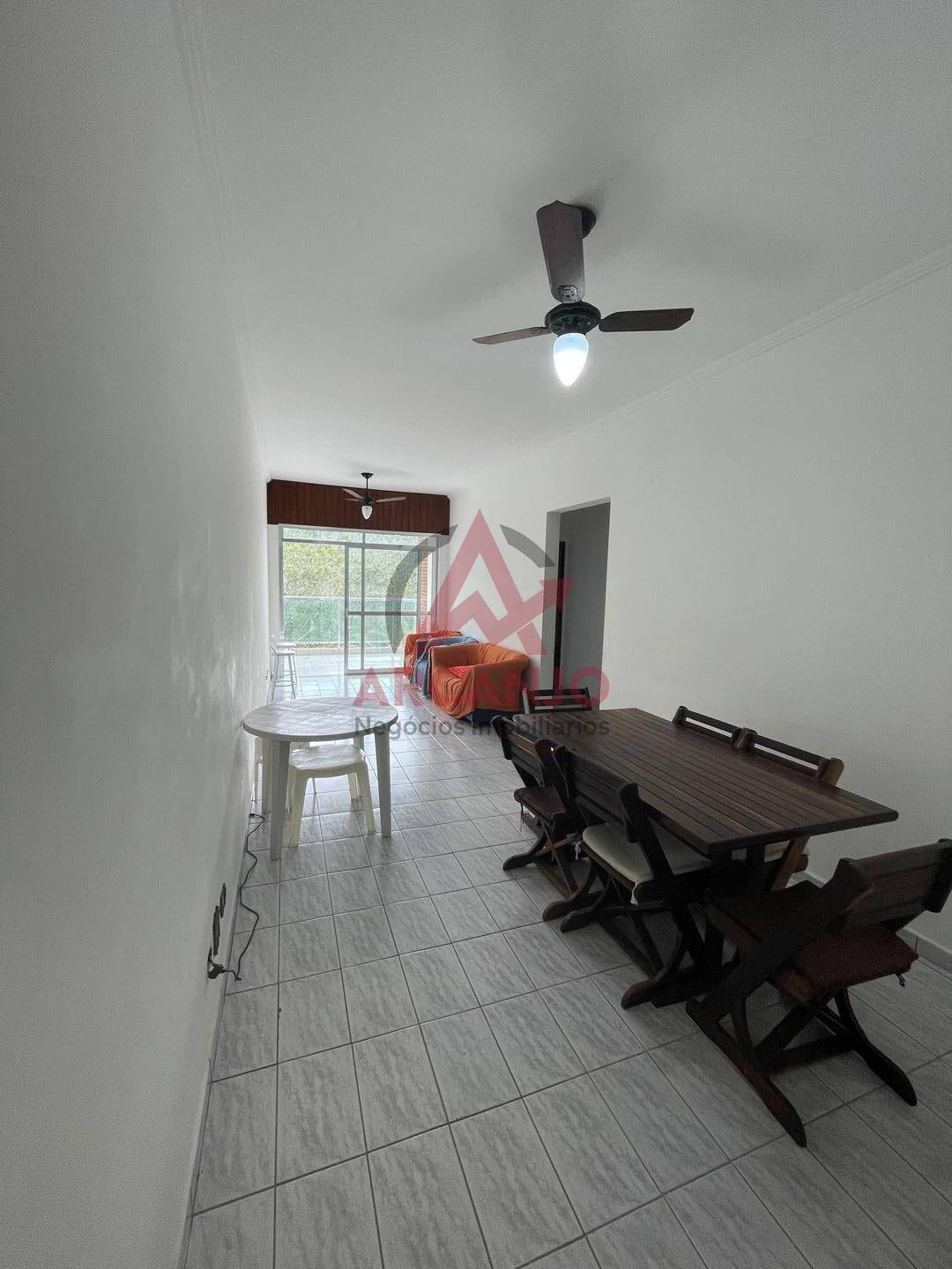 Apartamento à venda com 2 quartos, 80m² - Foto 1