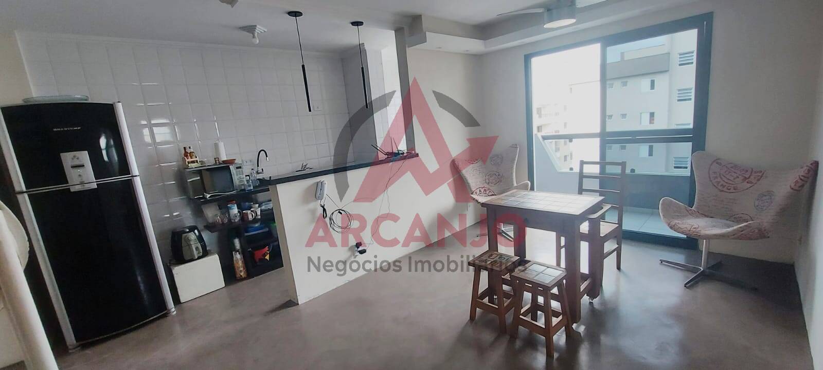 Apartamento à venda com 2 quartos, 139m² - Foto 2