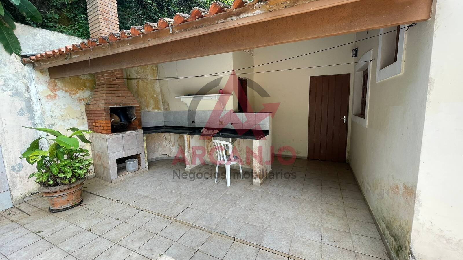 Casa à venda com 3 quartos, 280m² - Foto 25