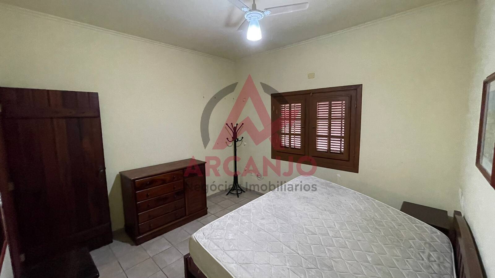 Casa à venda com 3 quartos, 280m² - Foto 16