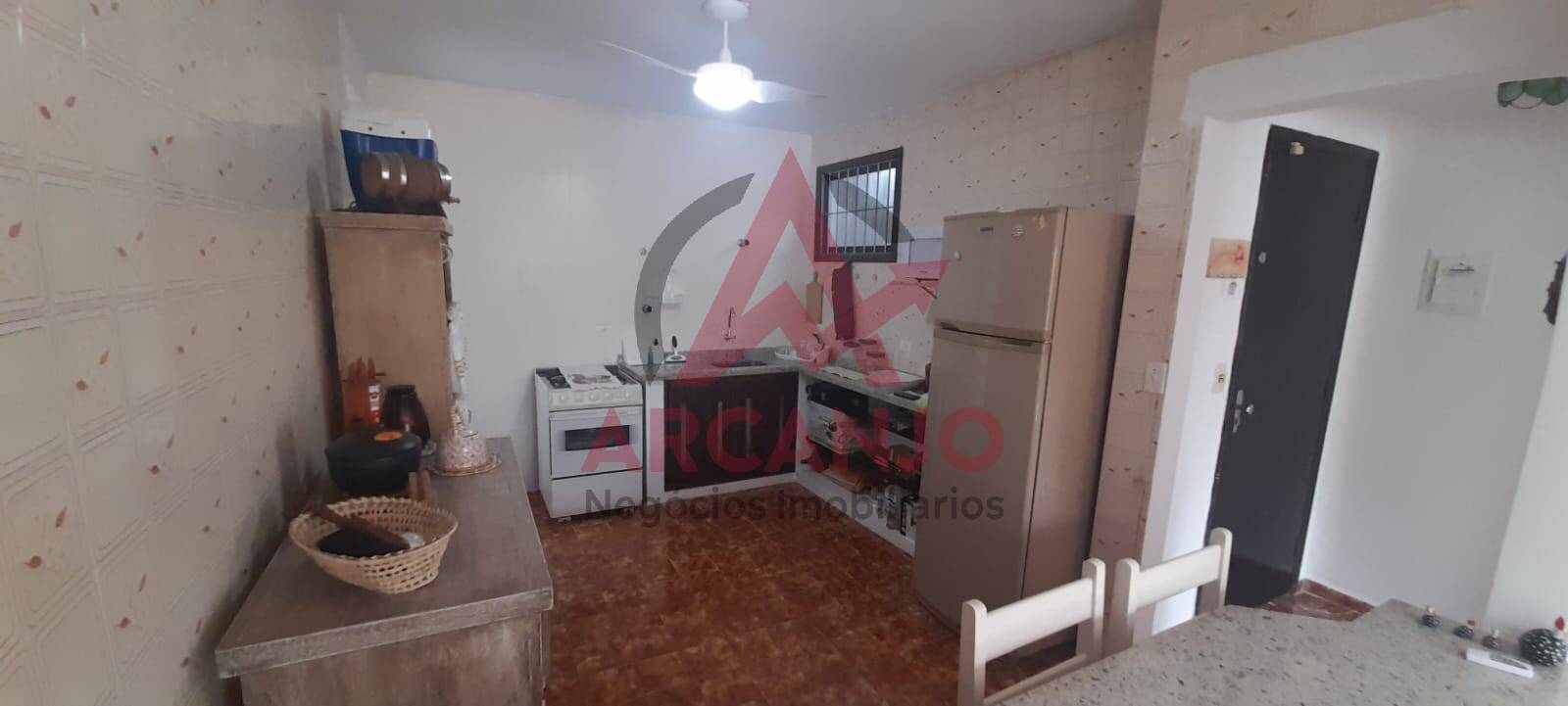 Apartamento à venda com 2 quartos, 90m² - Foto 5