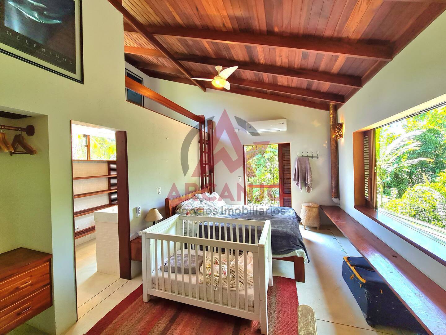 Casa de Condomínio à venda com 3 quartos, 189m² - Foto 2