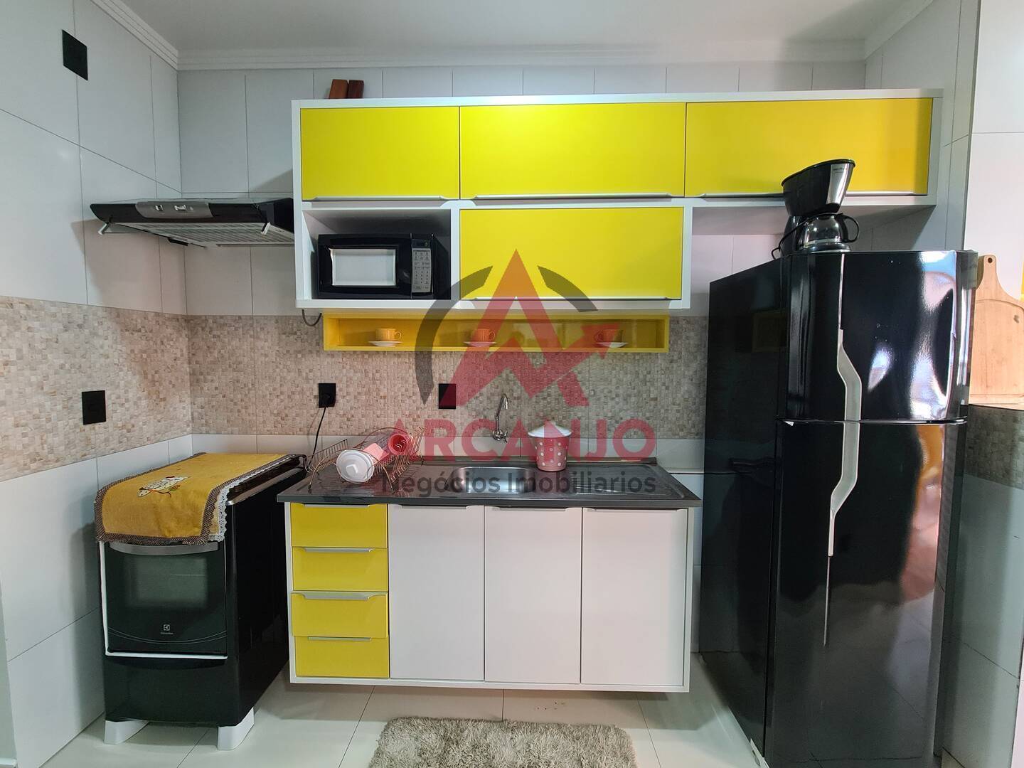 Apartamento à venda com 2 quartos, 70m² - Foto 10