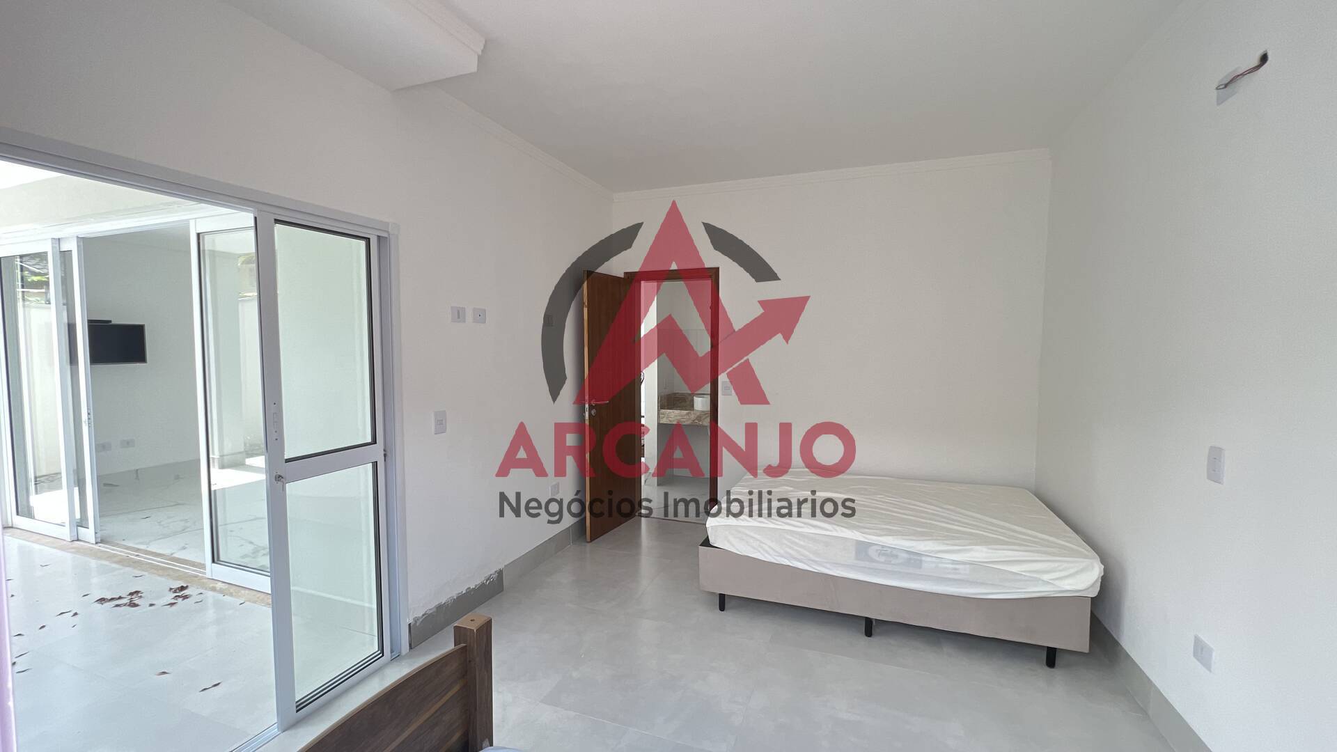 Casa à venda com 4 quartos, 360m² - Foto 15