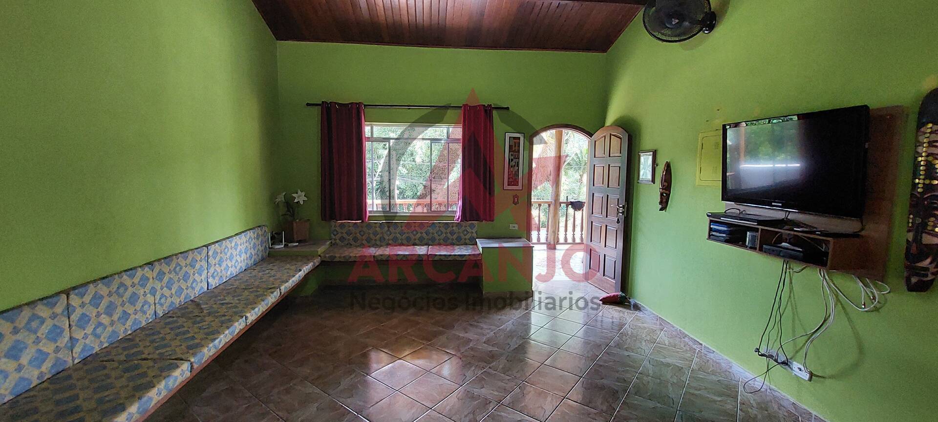 Casa à venda com 2 quartos, 250m² - Foto 11